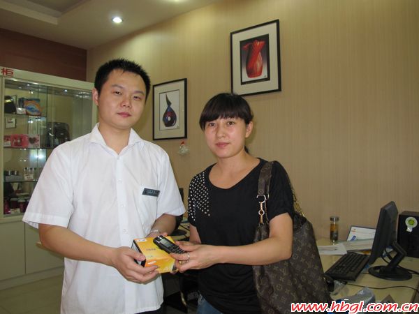 廣聯(lián)12周年店慶手機感恩價12元