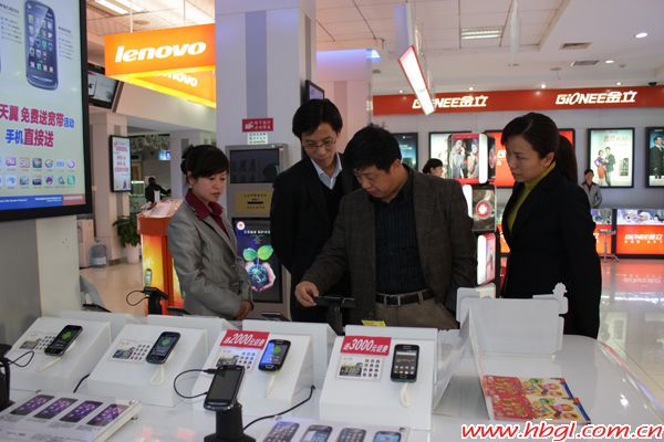 湖北電信副總嚴朝暉到廣聯(lián)視查