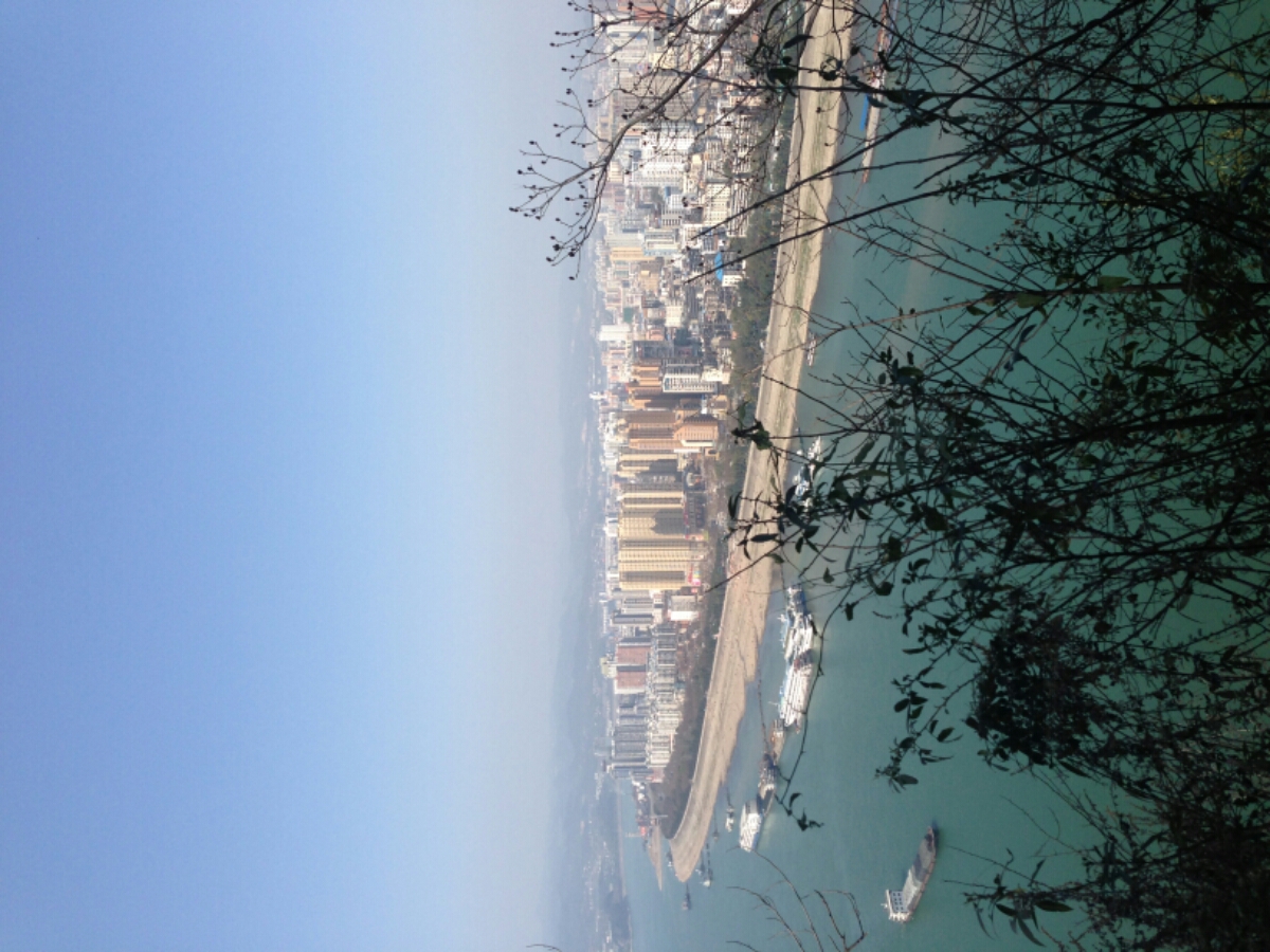 碧水藍(lán)天