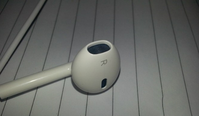 看完對比就知iPhone是不是翻新機(jī)啦