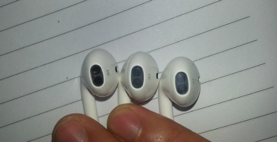 看完對比就知iPhone是不是翻新機(jī)啦