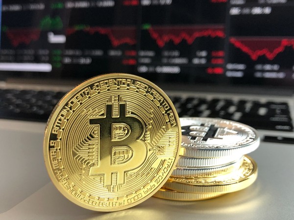 2018年全球區(qū)塊鏈解決方案支出將翻倍