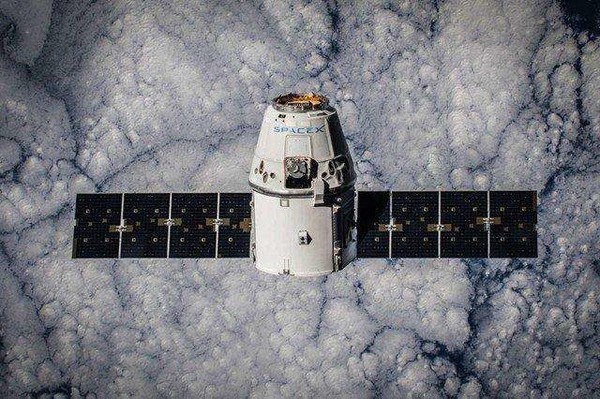 歐洲宇航局：咱們衛(wèi)星要撞了你挪一挪 SpaceX：我不  CNMO