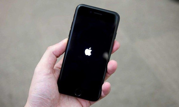 庫克直面“iPhone訂閱模式”猜想 坦然表示已在進(jìn)行中